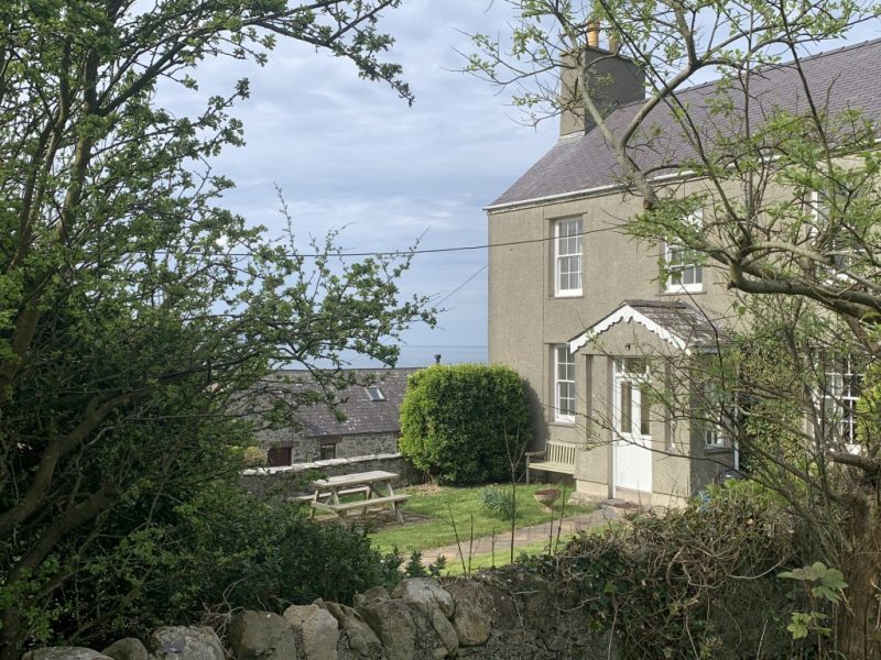 Pen y Graig - The Front Wing, Church Bay, garden